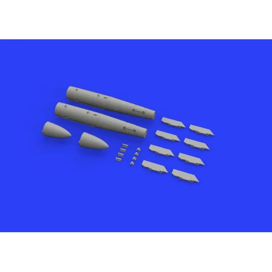 B43-0 Nuclear Weapon w/SC43-4/-7 tail assembly, 1/48 - Eduard Acces...