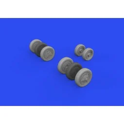 SR-71A wheels, 1/48 - Eduard Accessories 648740 2