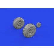 P-51D wheels oval tread - Eduard Accessories 672367