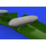 P-51D 108gal paper drop tanks PRINT - Eduard Accessories 672374