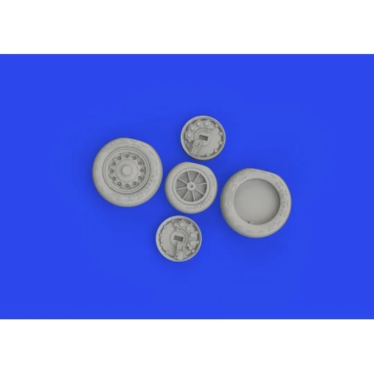 J-35 Draken wheels Type 2 1/48 HASEGAWA, 1/48 - Eduard Accessories ...