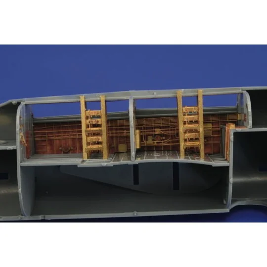 B-24 bomb bay Hasegawa, 1/72 - Eduard Accessories 72489