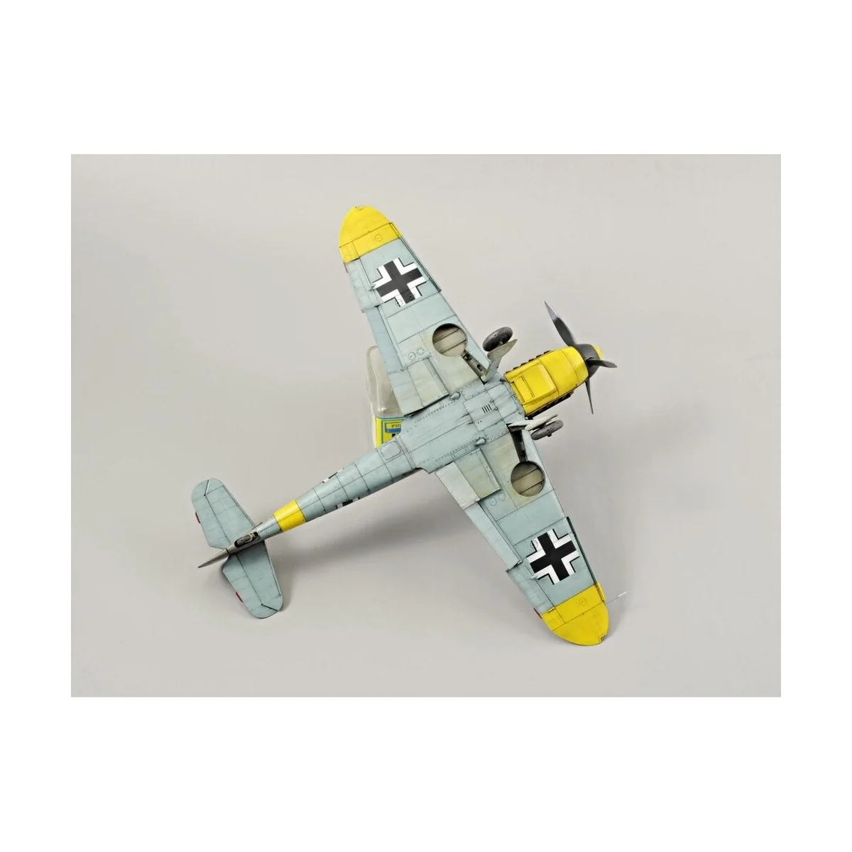 Bf 109F-4, Profipack, 1/48 - Eduard Plastic Kits 82114