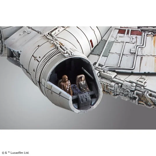 Bandai Millennium Falcon, 1/144 - Revell 1211