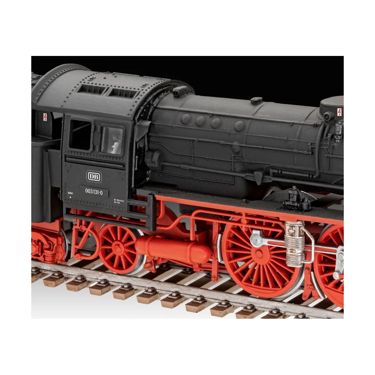 Schnellzuglokomotive BR03, 1/87 - Revell 2166