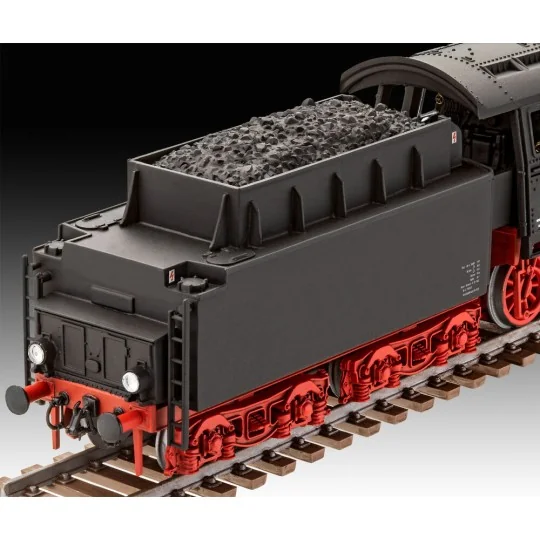 Schnellzuglokomotive BR03, 1/87 - Revell 2166