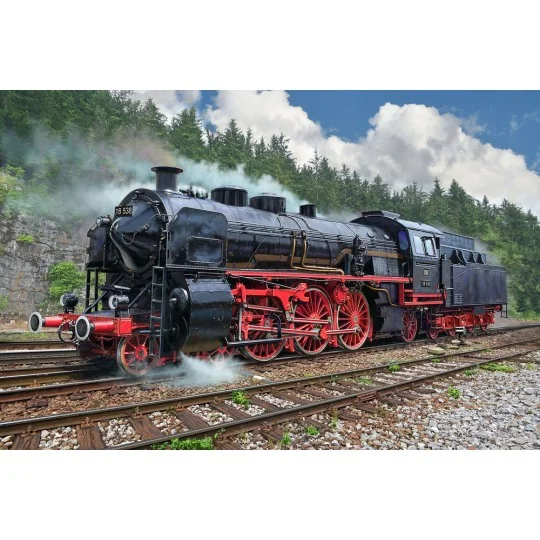 Schnellzuglokomotive S3/6 BR18(5) mit Tender 2‘2’T, 1/87 - Revell 0...