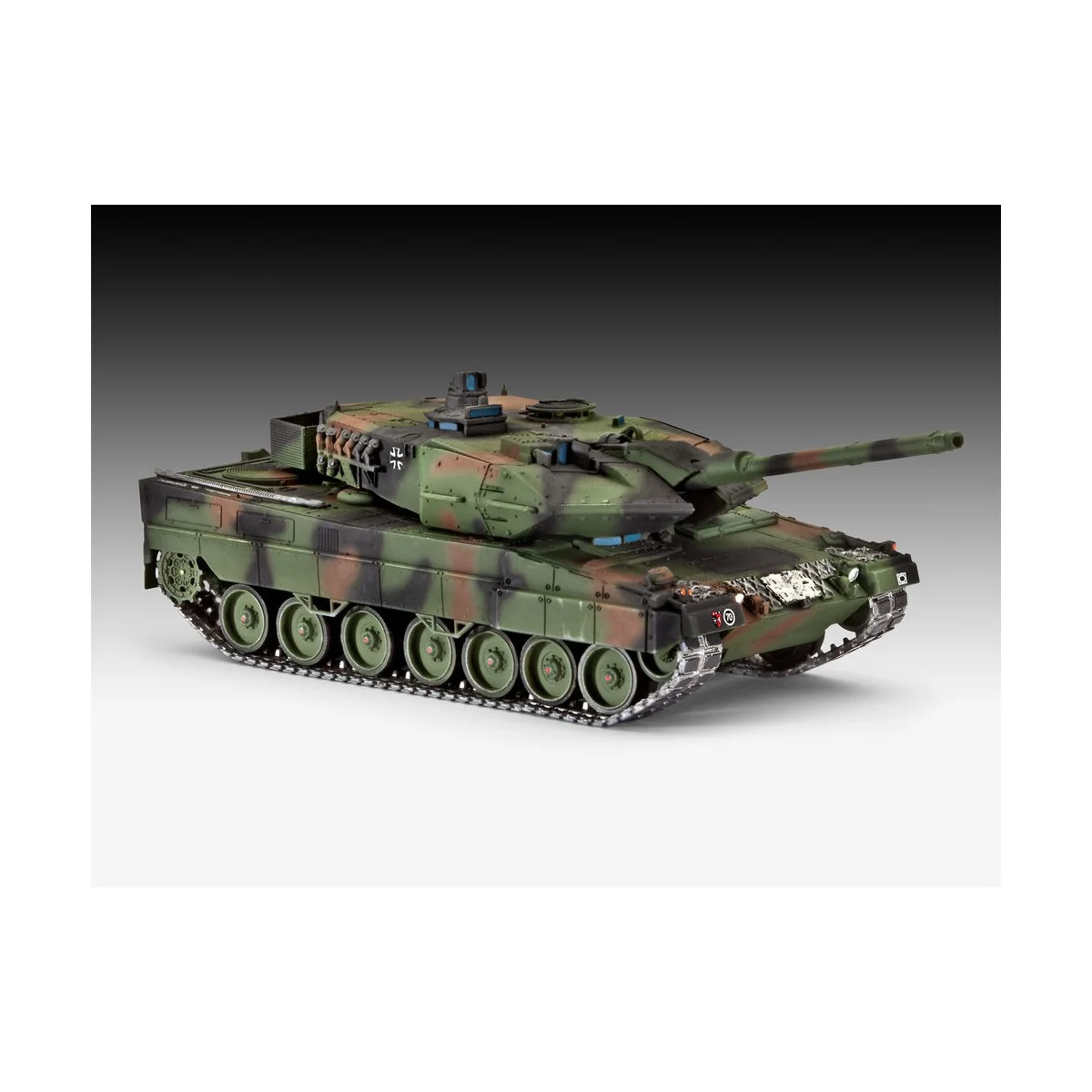 Leopard 2A6/A6M, 1/72 - Revell 03180