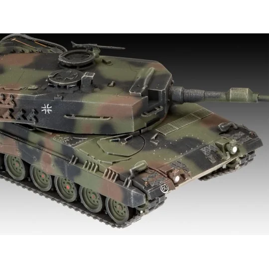 SLT 50-3 "Elefant" + Leopard 2A4, 1/72 - Revell 03311