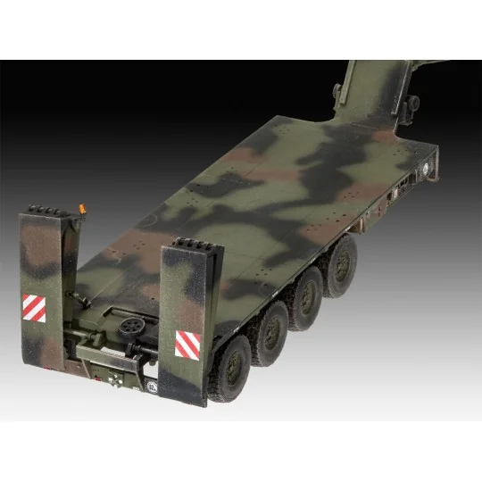 SLT 50-3 "Elefant" + Leopard 2A4, 1/72 - Revell 03311