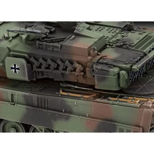 Leopard 2 A7V, 1/72 - Revell 03355