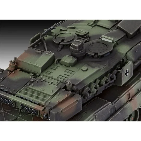 Leopard 2 A7V, 1/72 - Revell 03355