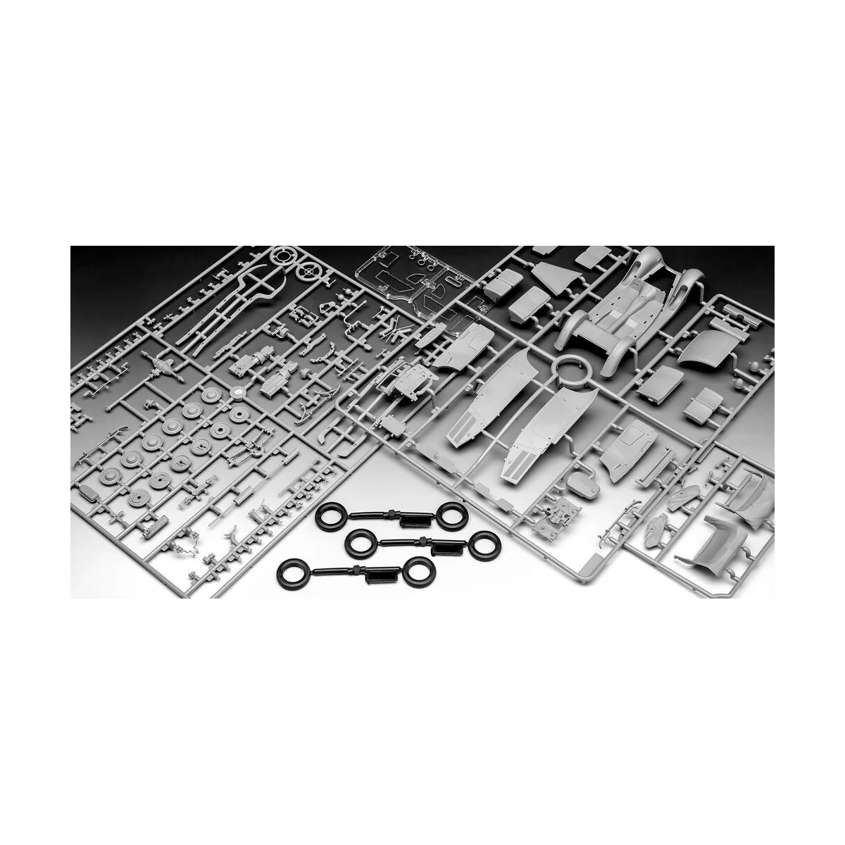 Typ 320 (W142) Cabriolet, 1/35 - Revell 03354
