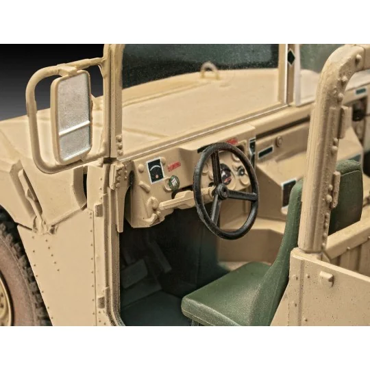 HMMWV M109 7A2, 1/35 - Revell 03366