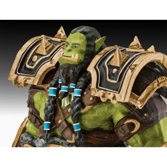 World of Warcraft The Orc Thrall, 1/16 - Revell 03516