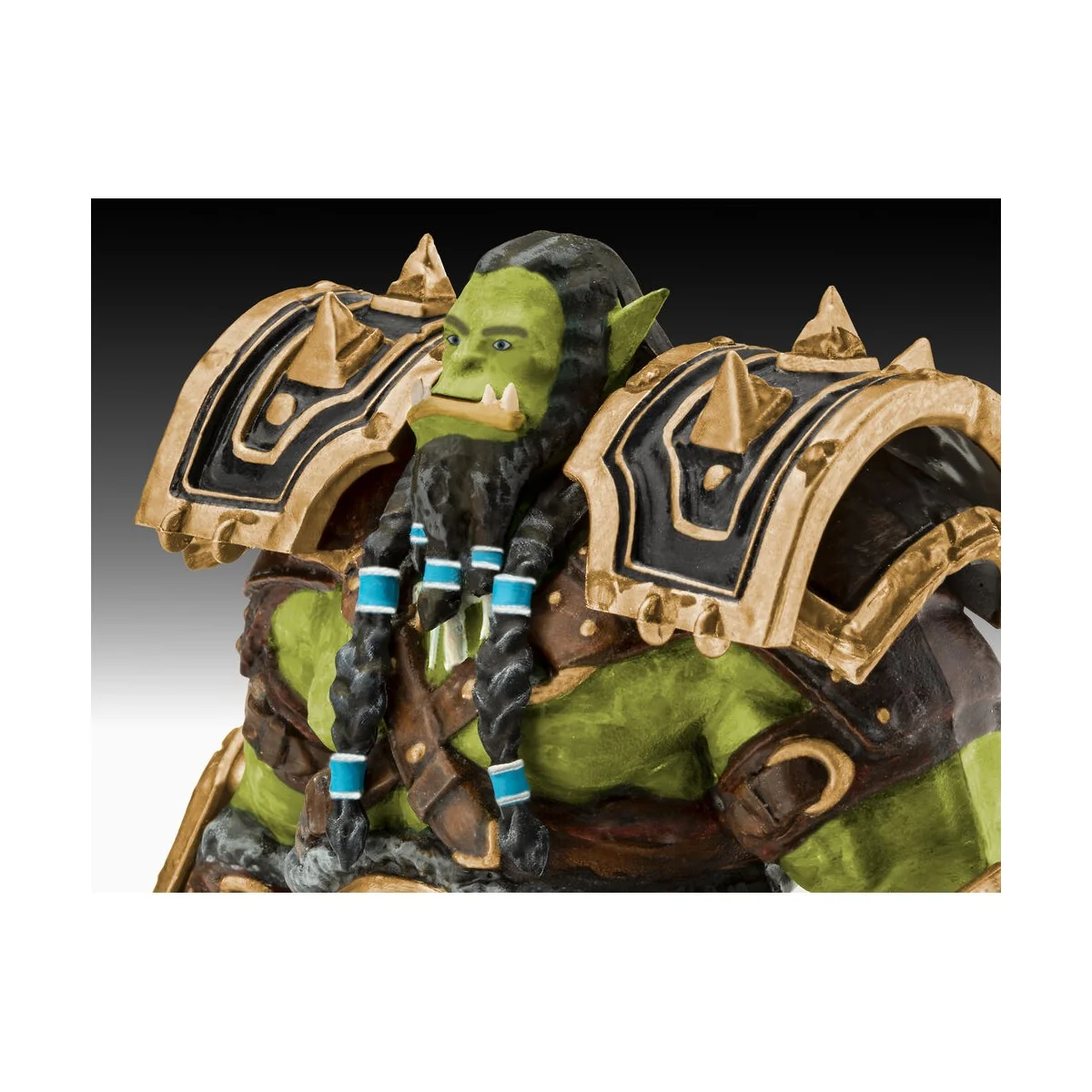 World of Warcraft The Orc Thrall, 1/16 - Revell 03516