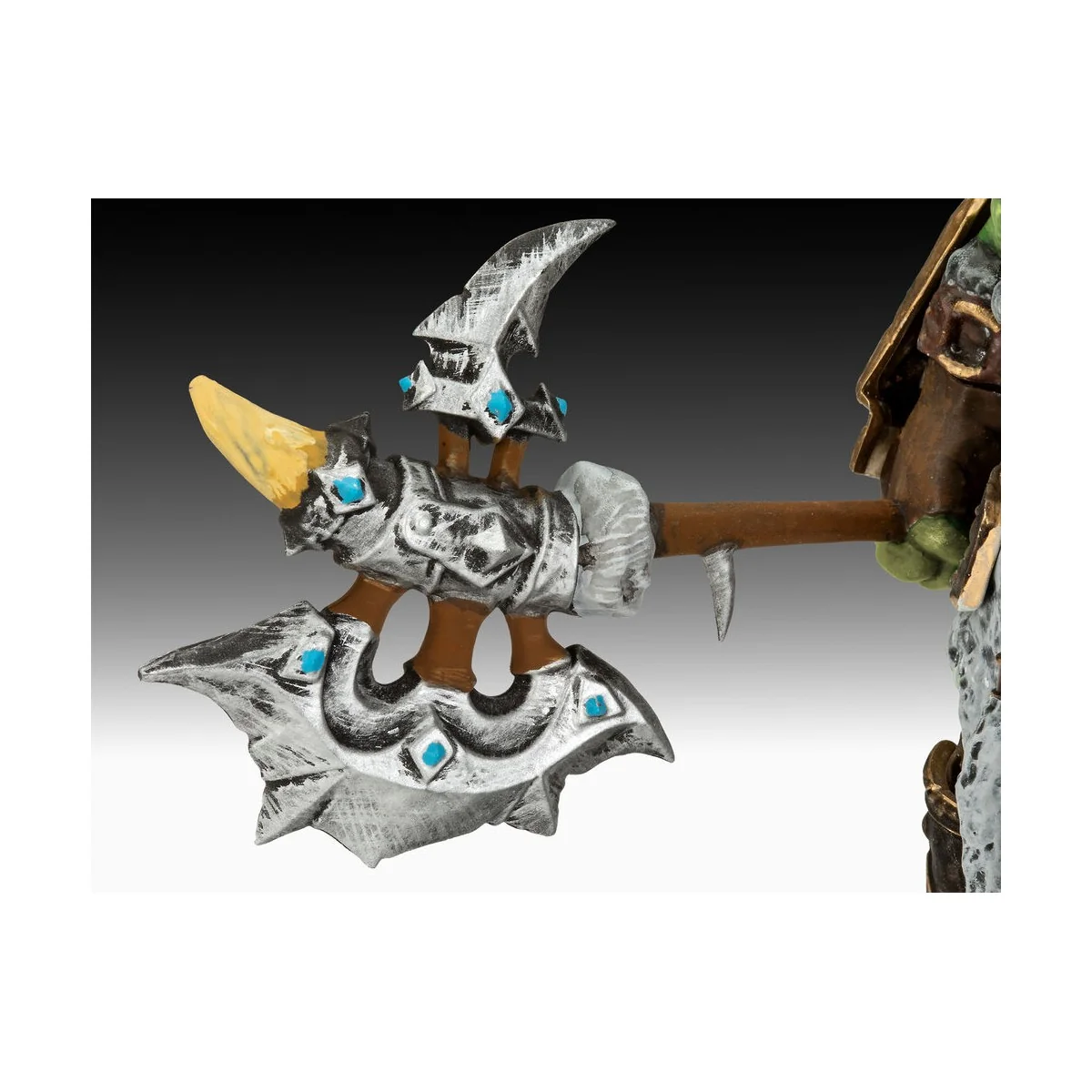 World of Warcraft The Orc Thrall, 1/16 - Revell 03516