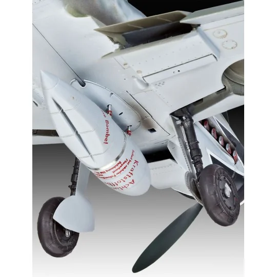 Messerschmitt Bf109G-10 Erla, 1/32 - Revell 03752