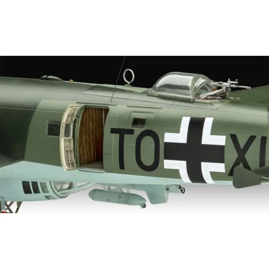 Focke-Wulf Fw 200 C-5/C-8 Condor, 1/72 - Revell 03777