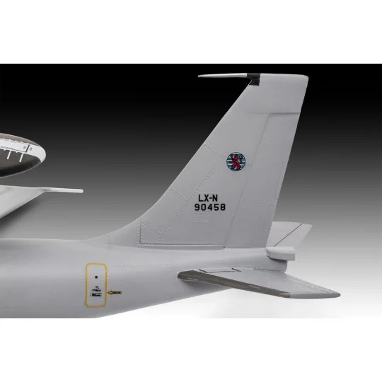 Boeing E-3A, 1/144 - Revell 03794