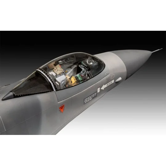 50th Anniversary F-16 Falcon, 1/32 - Revell 03802