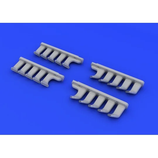 Mosquito Mk.VI exhaust stacks f.Tamiya, 1/32 - Eduard Accessories 6...