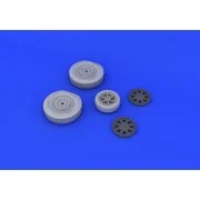 P-39 wheels late for KittyHawk - Eduard Accessories 632073