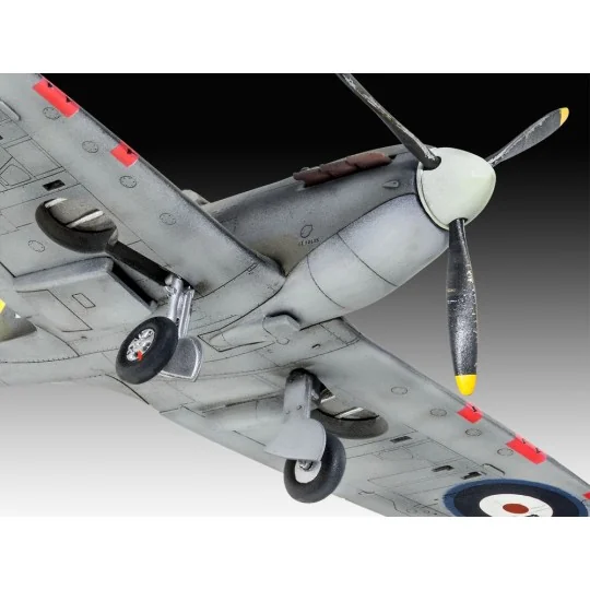 Spitfire Mk.IIa, 1/72 - Revell 03953