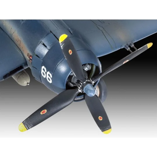 F4U-4 Corsair, 1/72 - Revell 03955