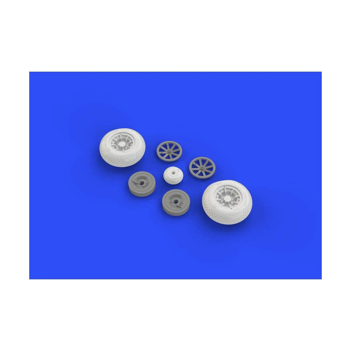 P-40 wheels w/pattern for Hasegawa, 1/32 - Eduard Accessories 632080