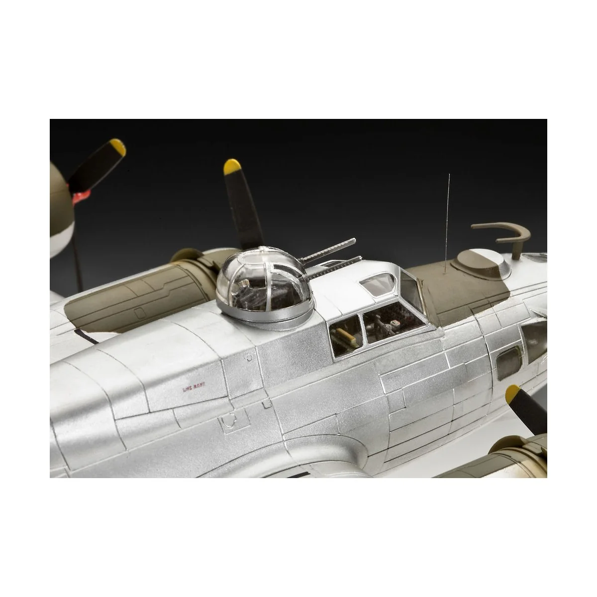 B-17G Flying Fortress, 1/72 - Revell 04283