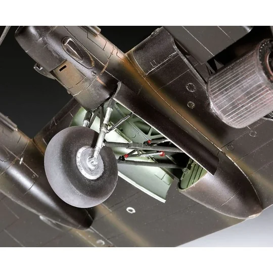 Lancaster B.III "DAMBUSTERS, 1/72 - Revell 04295