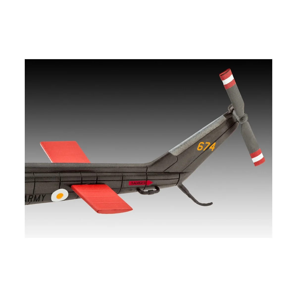 Bell UH-1H Gunship, 1/100 - Revell 04983