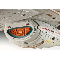 U.S.S. Voyager, 1/670 - Revell 04992 2