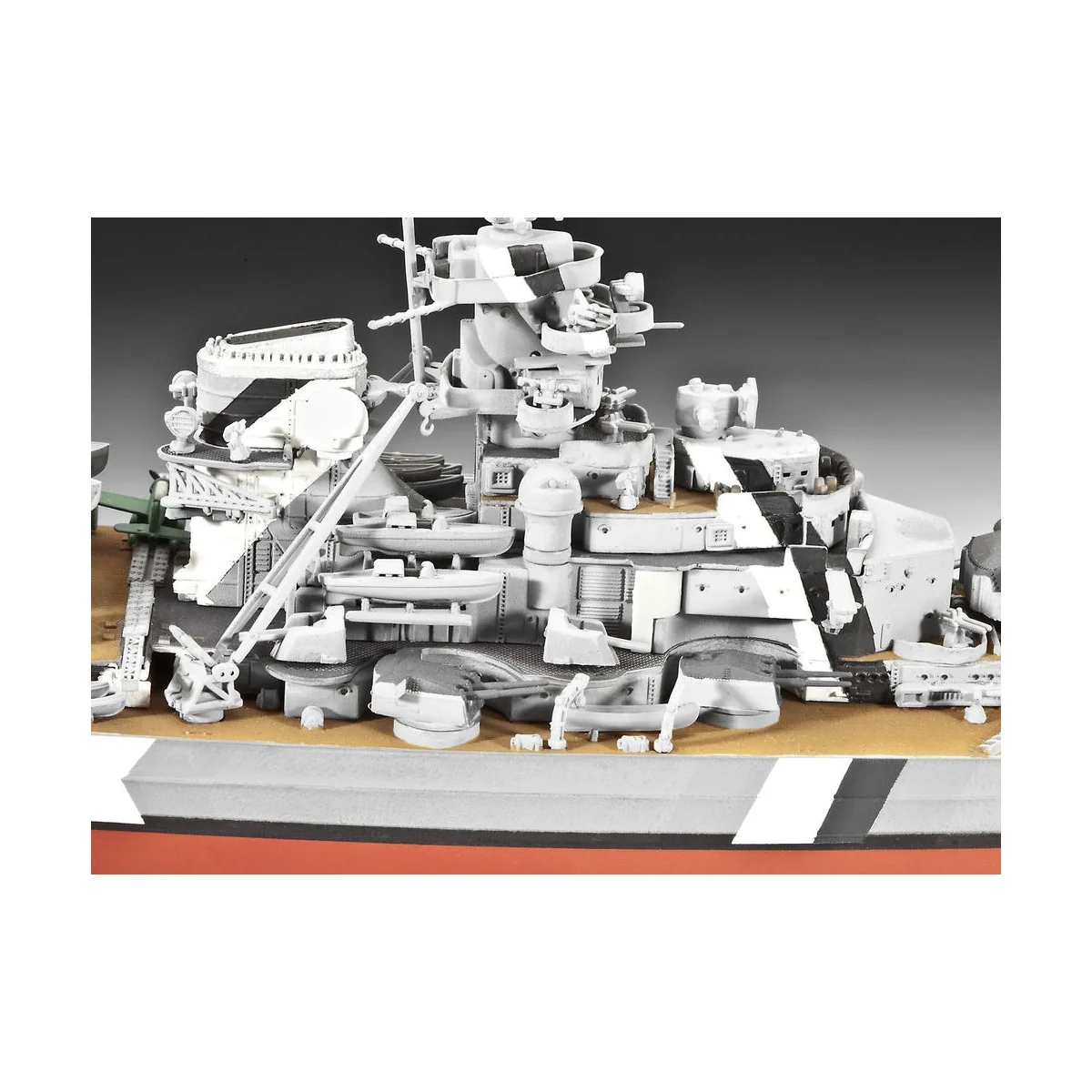 Battleship Bismarck, 1/700 - Revell 05098
