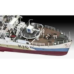 HMCS SNOWBERRY, 1/144 - Revell 05132 2