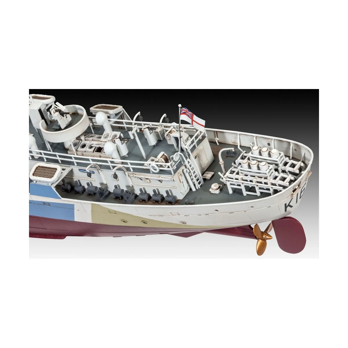 HMCS SNOWBERRY, 1/144 - Revell 05132