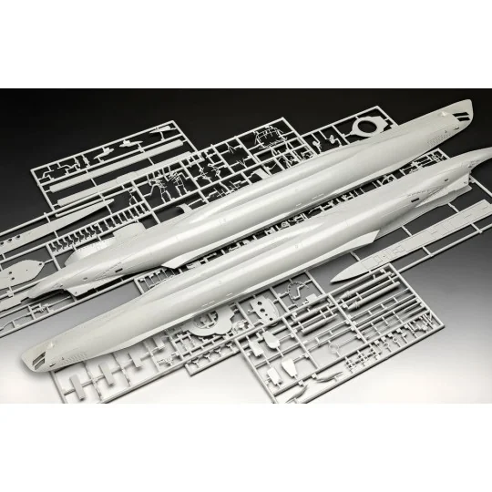 German Submarine Type VII C/41, 1/72 - Revell 05163