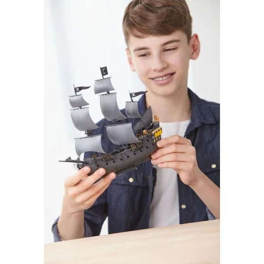 Black Pearl, 1/150 - Revell 05499