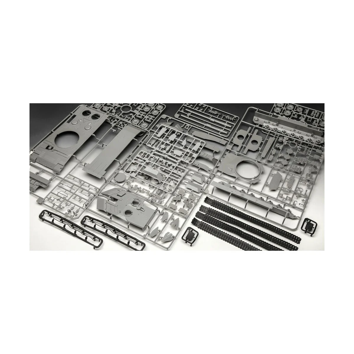 70 Jahre Bundeswehr: Leopard 2 A6A2 Exclusive Edi, 1/35 - Revell 05631