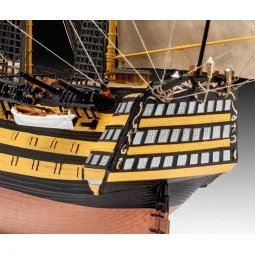 Geschenkset"BATTLE OF TRAFALGAR, 1/225 - Revell 05767 2