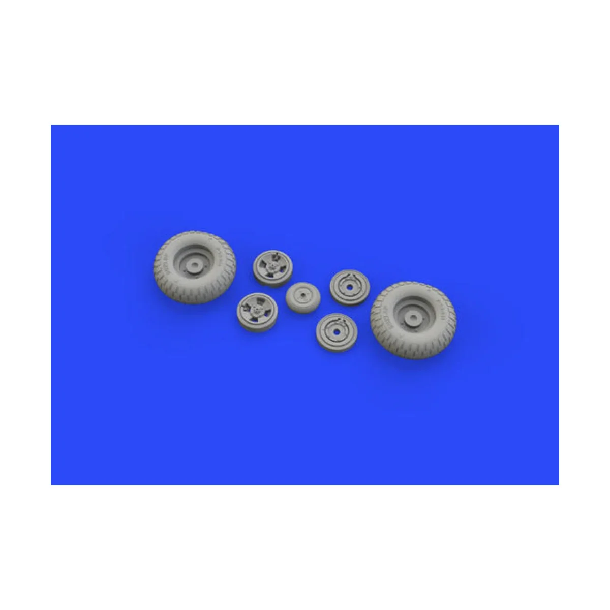 Spitfire Mk.IX wheels 4spoke w/pattern for Tamiya, 1/32 - Eduard Ac...