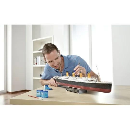 Geschenkset "100 Jahre Titanic, 1/400 - Revell 05715