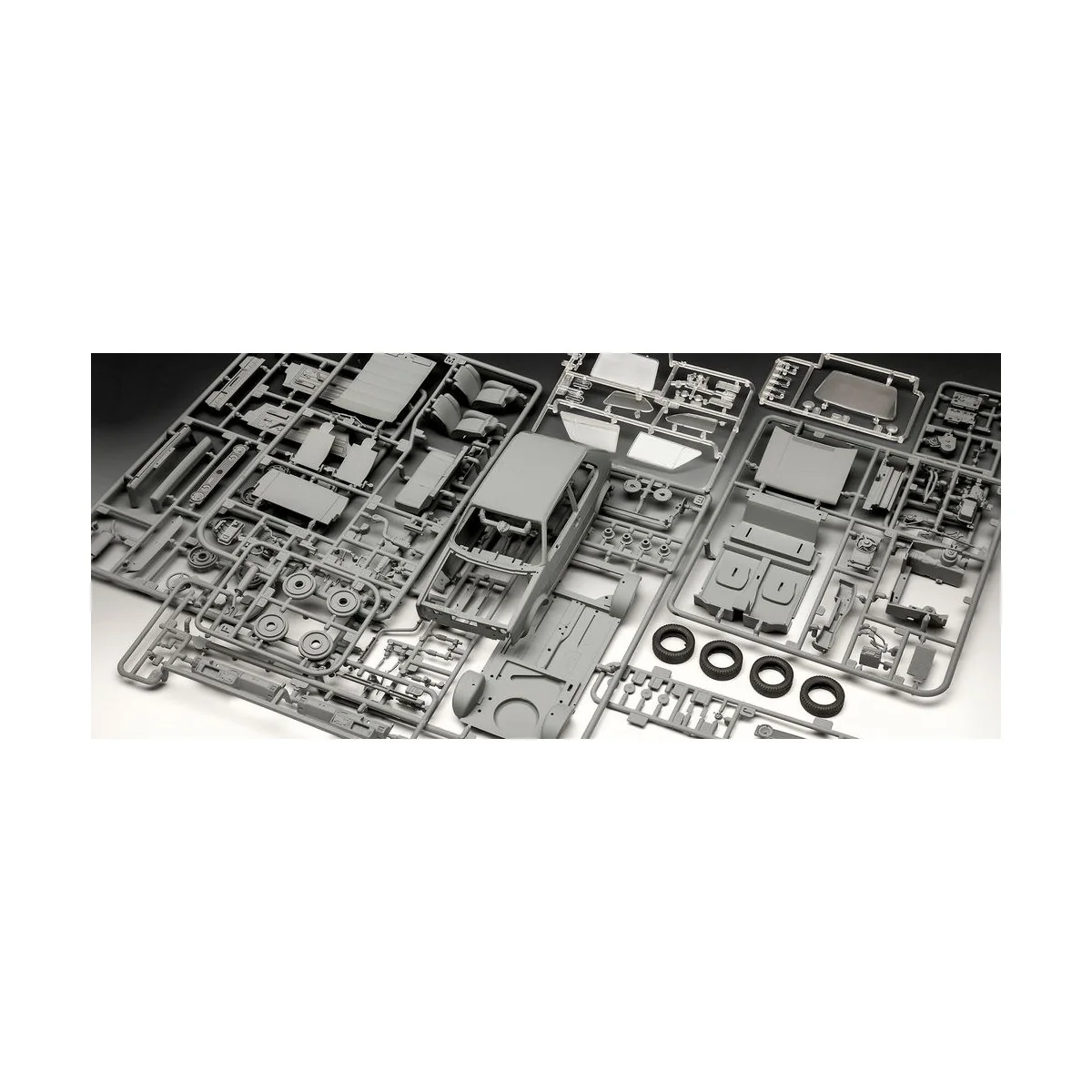 35 Years VW Golf GTI Pirelli, 1/24 - Revell 05694