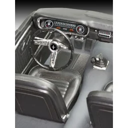 1965 Ford Mustang 2+2 Fastback, 1/24 - Revell 07065 2