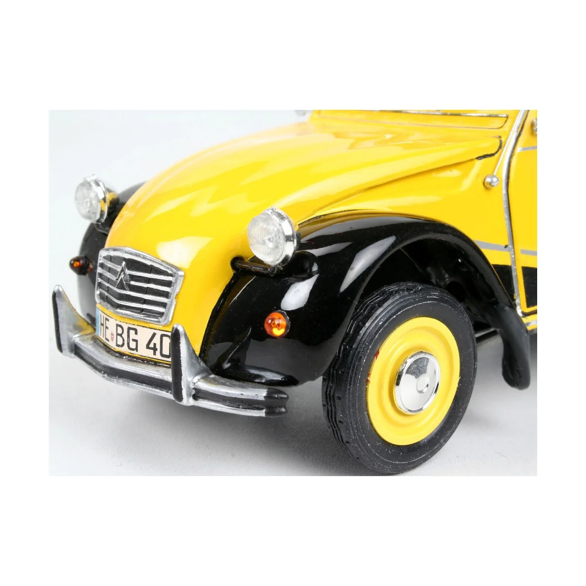 Citroen 2CV Charleston, 1/24 - Revell 07095