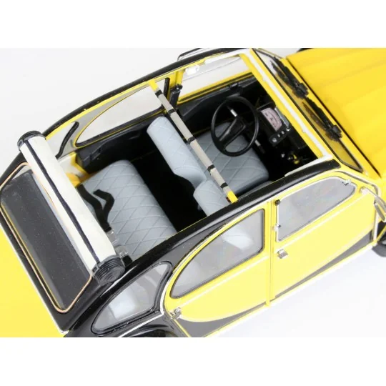 Citroen 2CV Charleston, 1/24 - Revell 07095