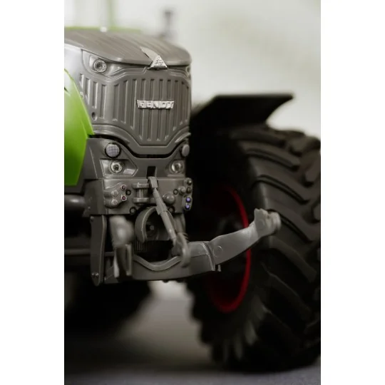 Fendt 728 Vario, 1/20 - Revell 07827