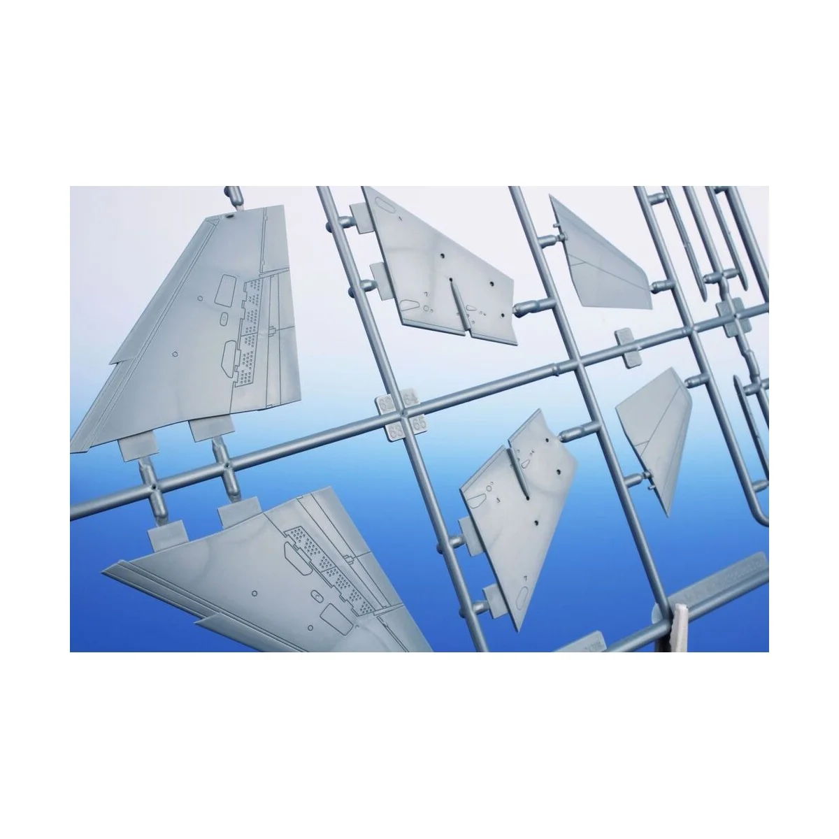 Mirage F.1CT 'Fighter-Bomber Version', 1/72 - Special Hobby 100-SH7...