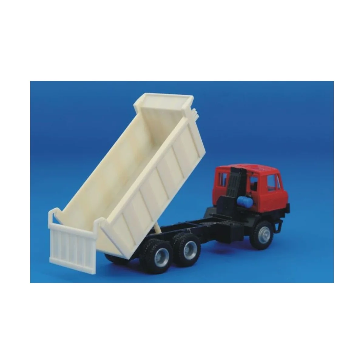 Cargo body 14cub m-TATRA 815 dump truck, 1/87 - Hauler HLR87126